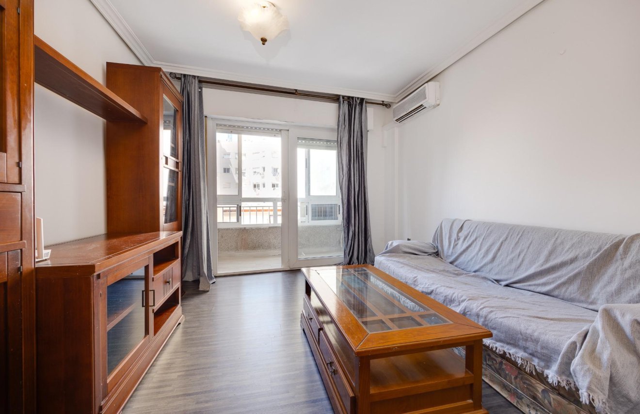 Revente - Apartamento - Torrevieja - Centro