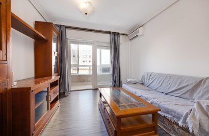 Revente - Apartamento - Torrevieja - Centro