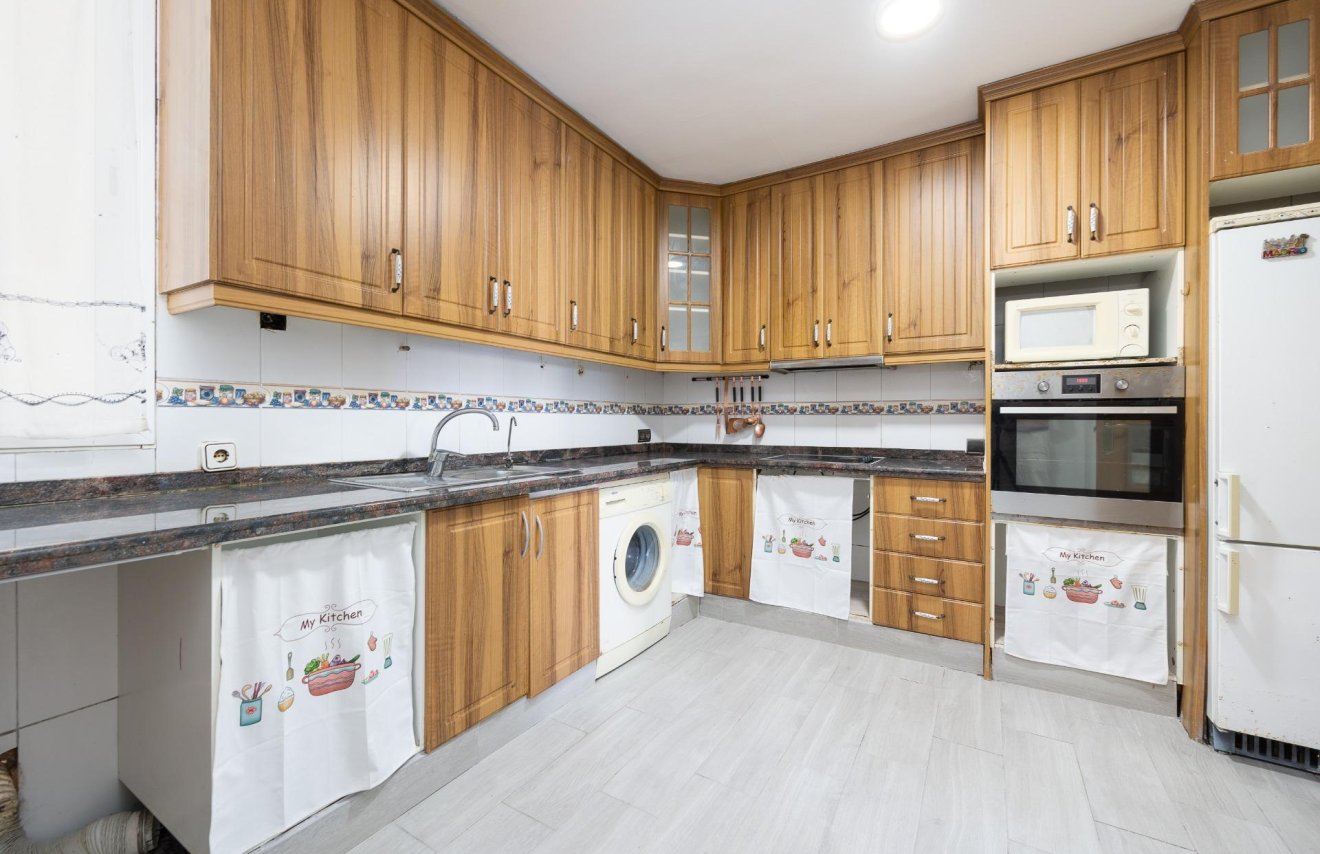 Revente - Apartamento - Torrevieja - Centro