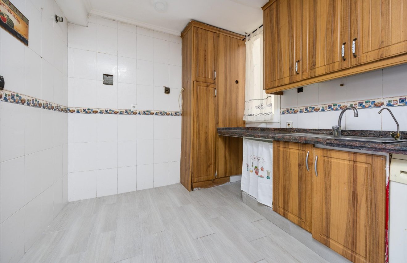 Revente - Apartamento - Torrevieja - Centro