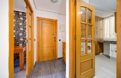 Revente - Apartamento - Torrevieja - Centro