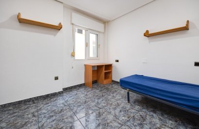 Revente - Apartamento - Torrevieja - Centro