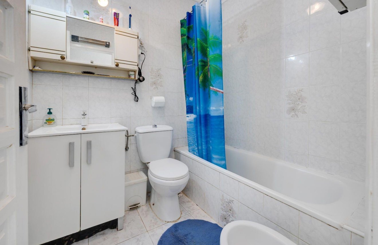 Revente - Villa - Torrevieja - Calas blanca