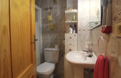 Resale - Apartamento - Torrevieja - Estacion de autobuses