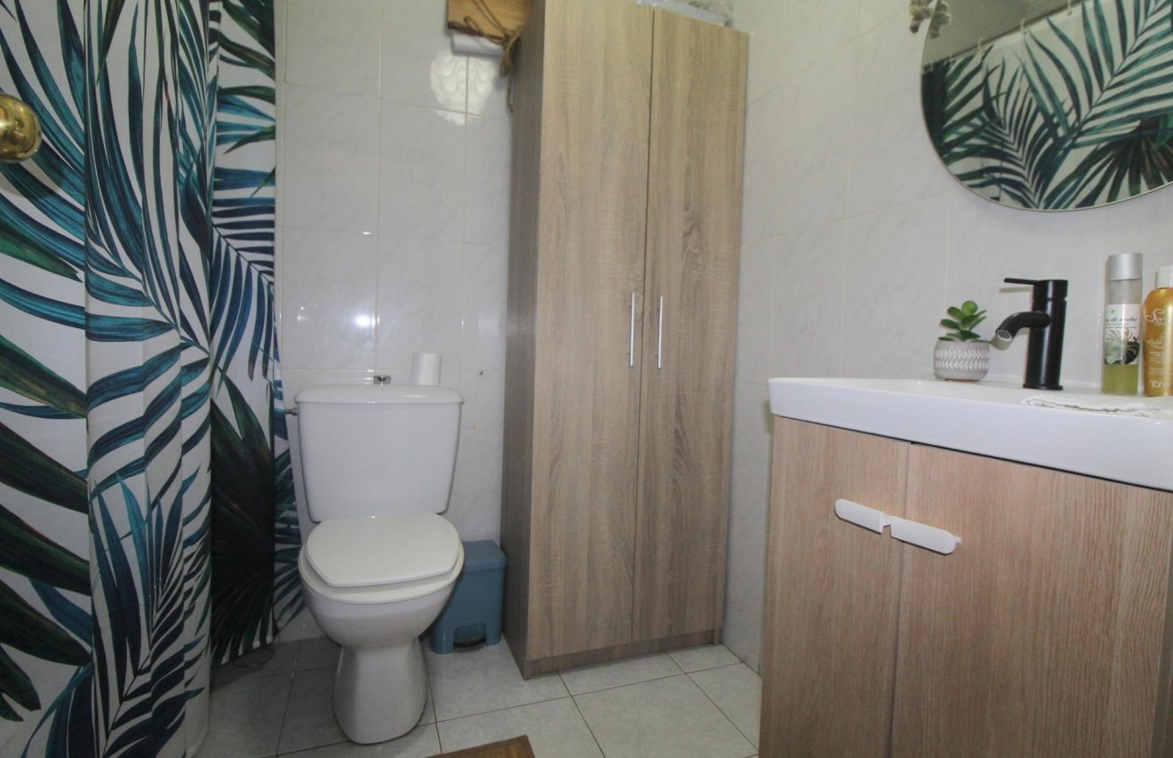 Reventa - Local comercial - Torrevieja - Centro