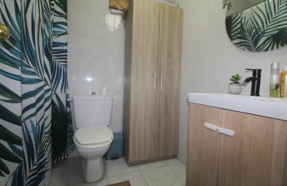 Reventa - Local comercial - Torrevieja - Centro