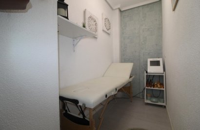 Reventa - Local comercial - Torrevieja - Centro