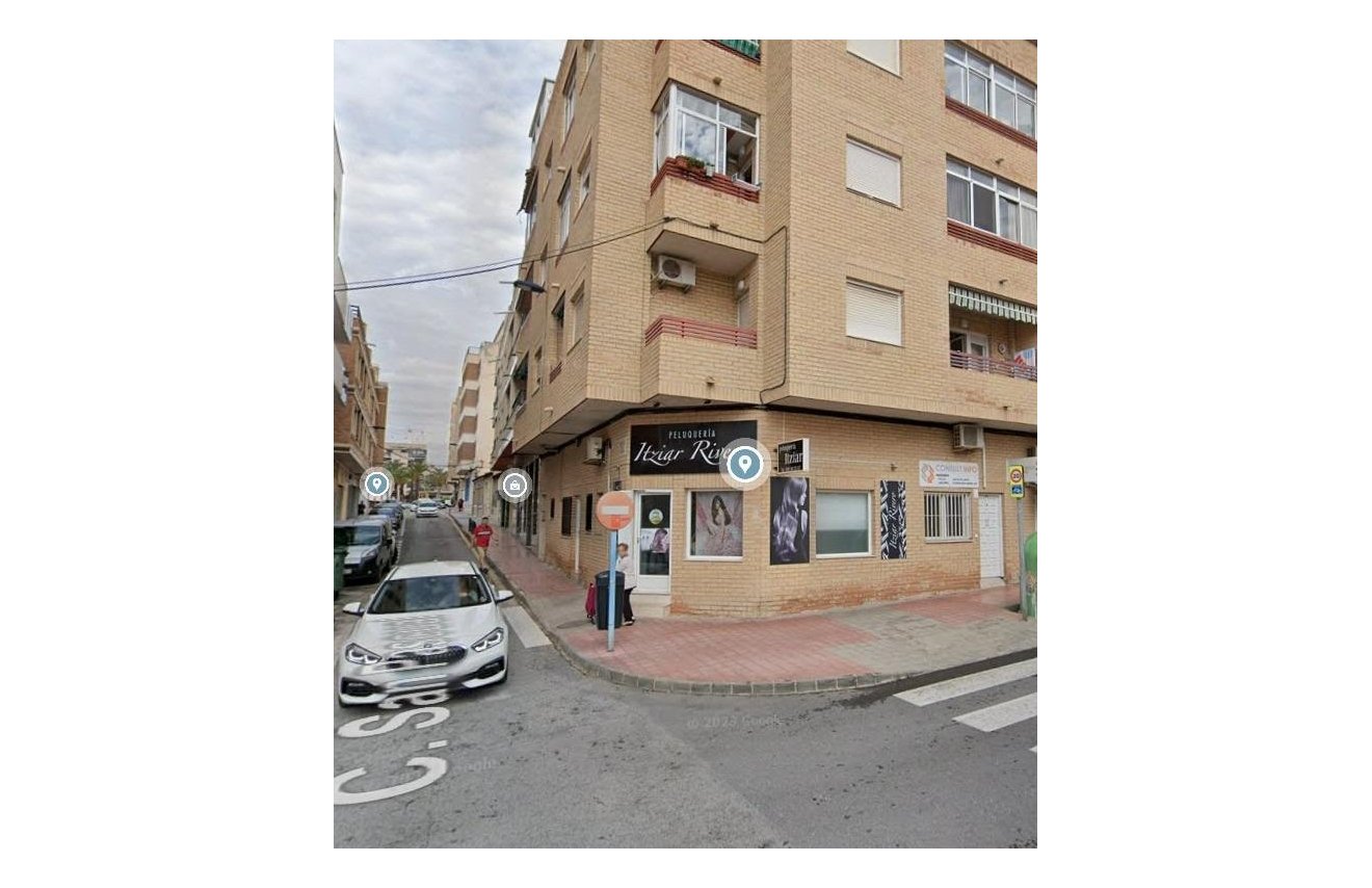 Reventa - Local comercial - Torrevieja - Centro