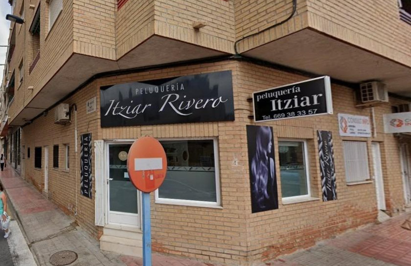 Reventa - Local comercial - Torrevieja - Centro
