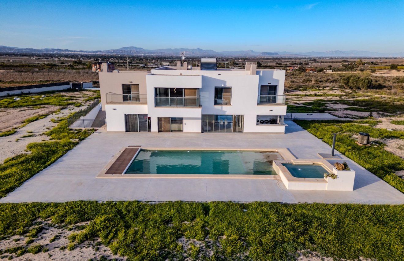 Revente - Villa - La marina - La Marina