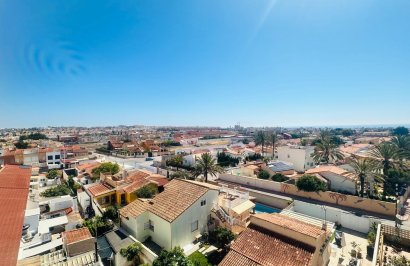 Resale - Piso - Torrevieja - Nueva Torrevieja