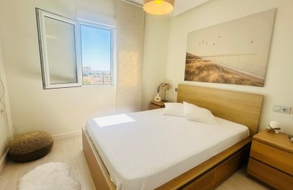 Resale - Piso - Torrevieja - Nueva Torrevieja