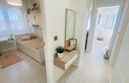 Resale - Piso - Torrevieja - Nueva Torrevieja