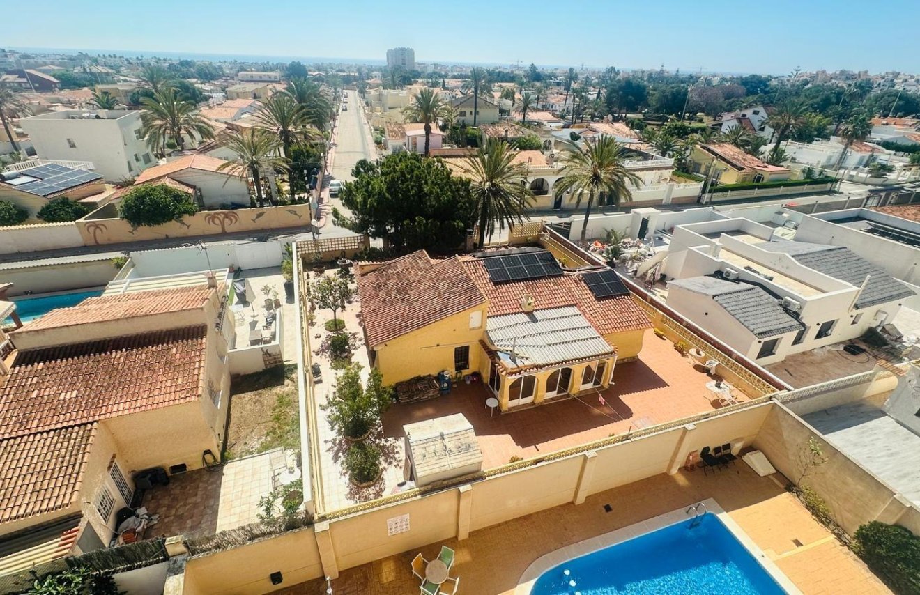 Resale - Piso - Torrevieja - Nueva Torrevieja