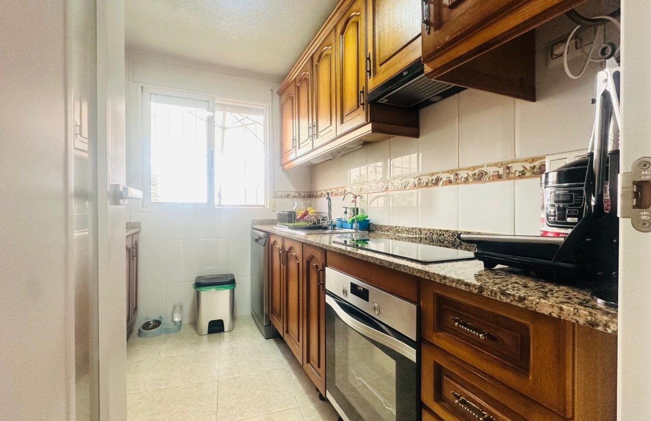 Revente - Apartamento - Torrevieja - Nueva Torrevieja