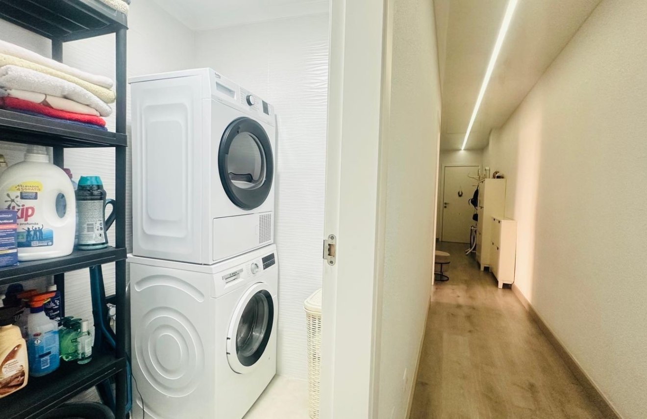 Revente - Apartamento - Torrevieja - Nueva Torrevieja