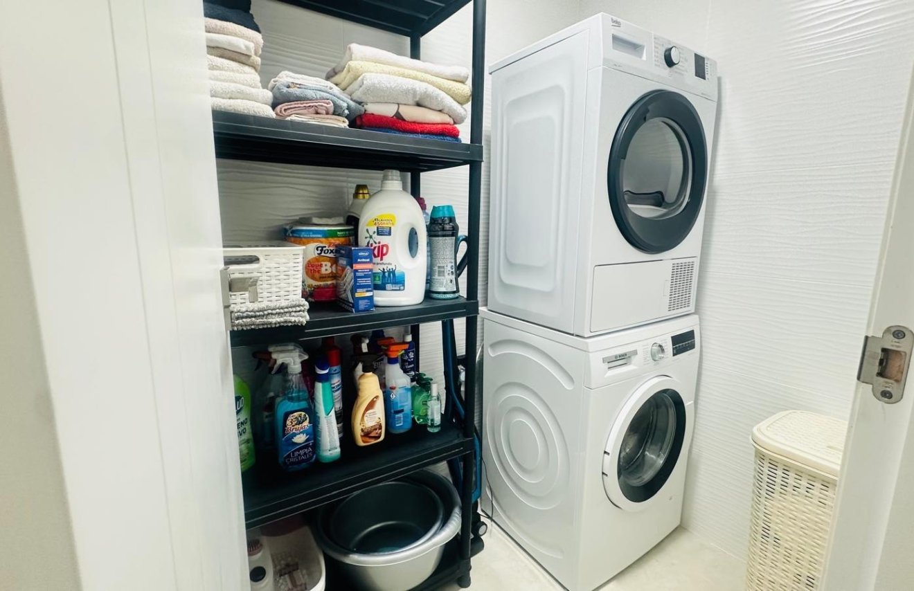 Revente - Apartamento - Torrevieja - Nueva Torrevieja