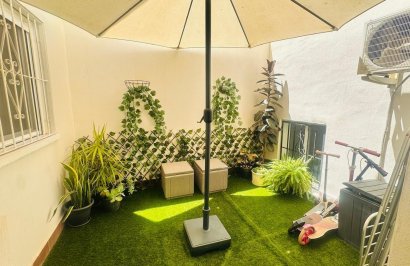 Revente - Apartamento - Torrevieja - Nueva Torrevieja