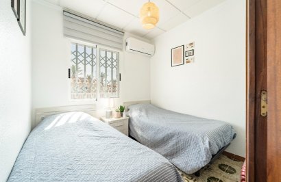 Reventa - Casa Tipo Dúplex - Torrevieja - Playa de los Naufragos