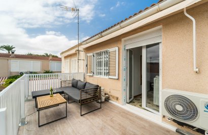 Reventa - Casa Tipo Dúplex - Torrevieja - Playa de los Naufragos