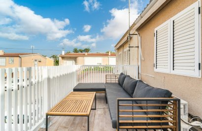Reventa - Casa Tipo Dúplex - Torrevieja - Playa de los Naufragos