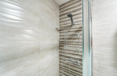 Reventa - Casa Tipo Dúplex - Torrevieja - Playa de los Naufragos