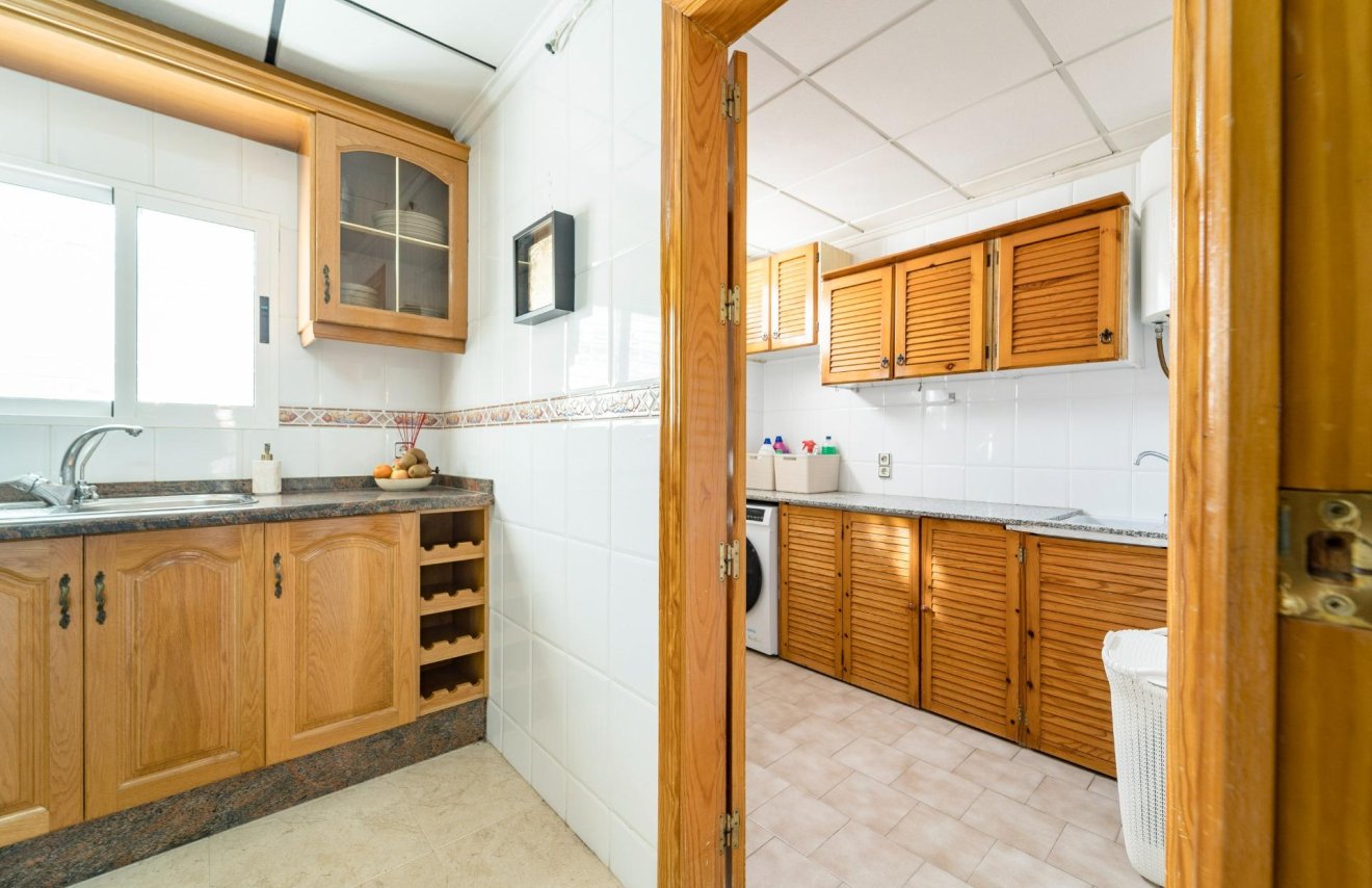 Reventa - Casa Tipo Dúplex - Torrevieja - Playa de los Naufragos