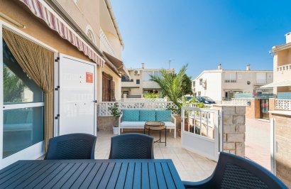 Reventa - Casa Tipo Dúplex - Torrevieja - Playa de los Naufragos