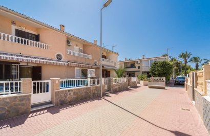 Reventa - Casa Tipo Dúplex - Torrevieja - Playa de los Naufragos