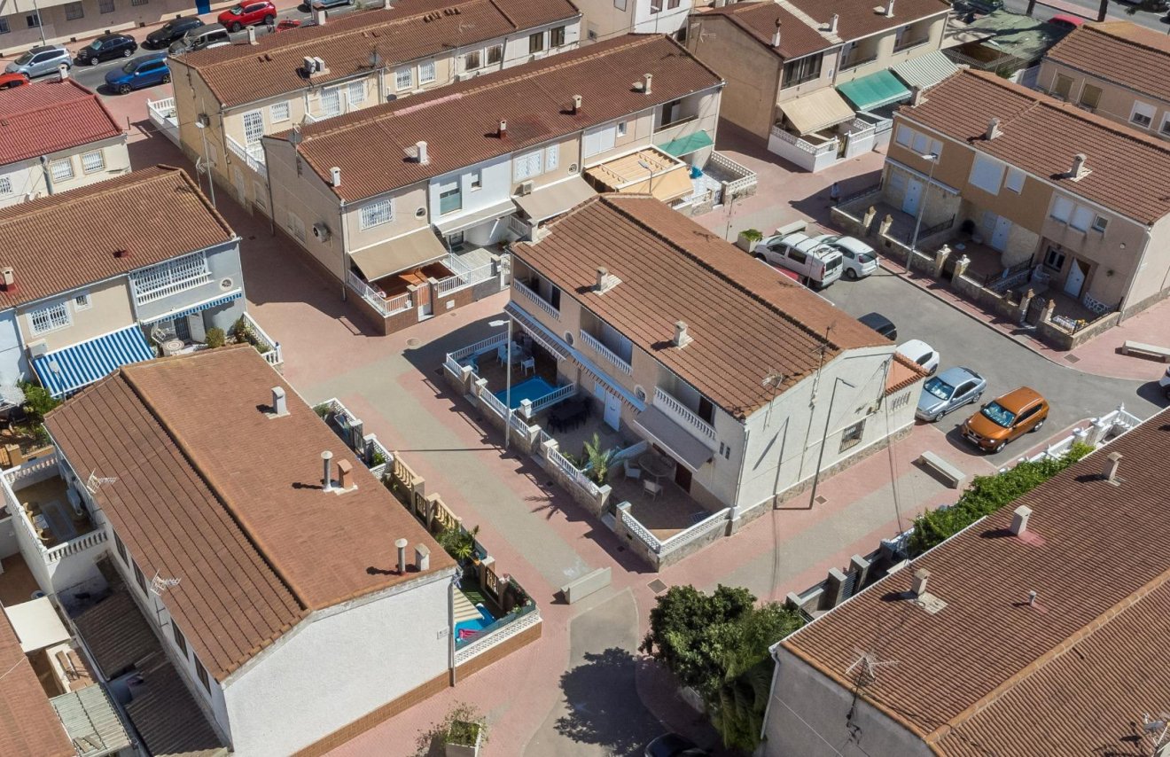 Reventa - Casa Tipo Dúplex - Torrevieja - Playa de los Naufragos