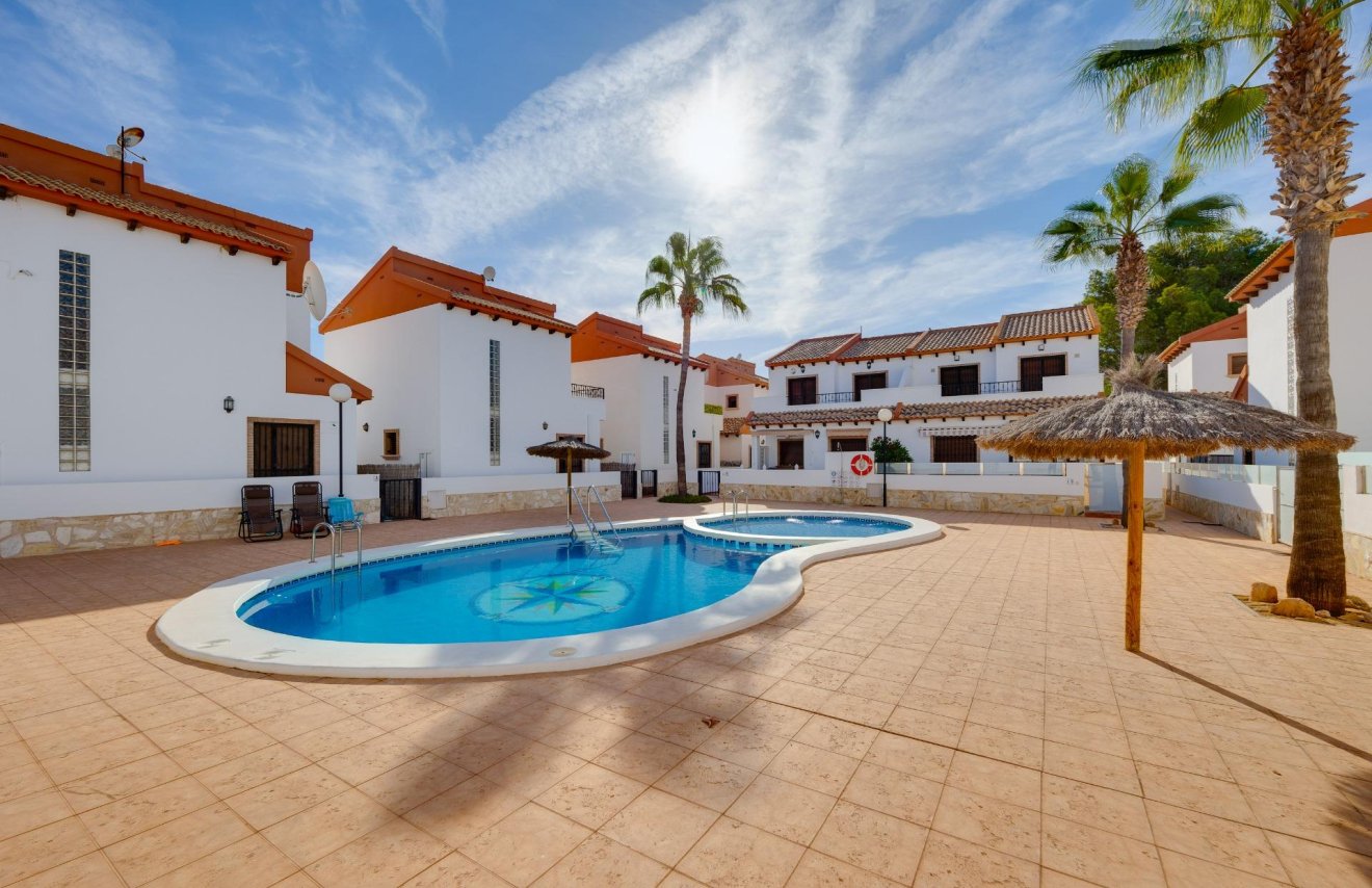Reventa - Chalet - Orihuela Costa - PAU 8