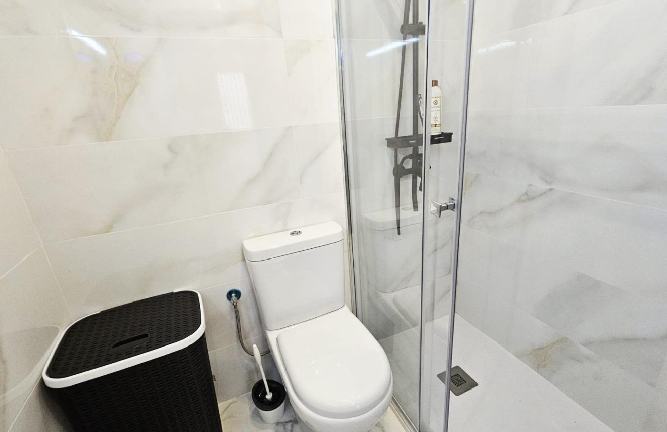 Resale - Piso - Torrevieja - Acequion