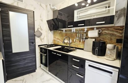 Resale - Piso - Torrevieja - Acequion