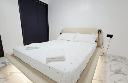 Resale - Piso - Torrevieja - Acequion