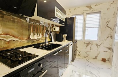 Resale - Piso - Torrevieja - Acequion