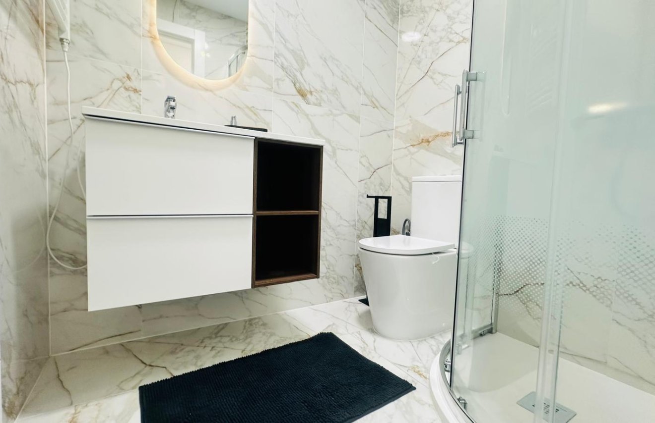 Reventa - Apartamento - Torrevieja - Playa del Cura