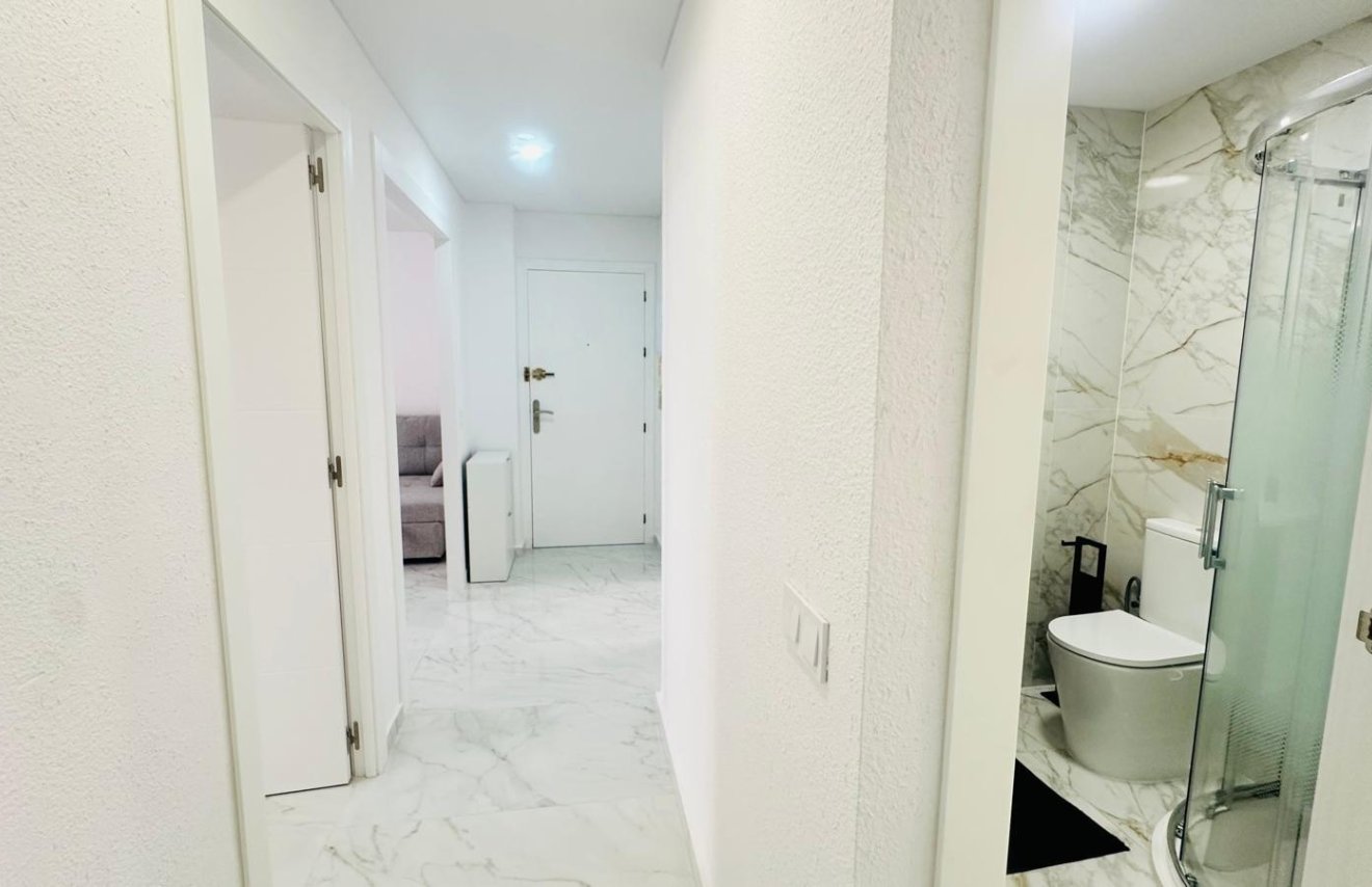 Reventa - Apartamento - Torrevieja - Playa del Cura