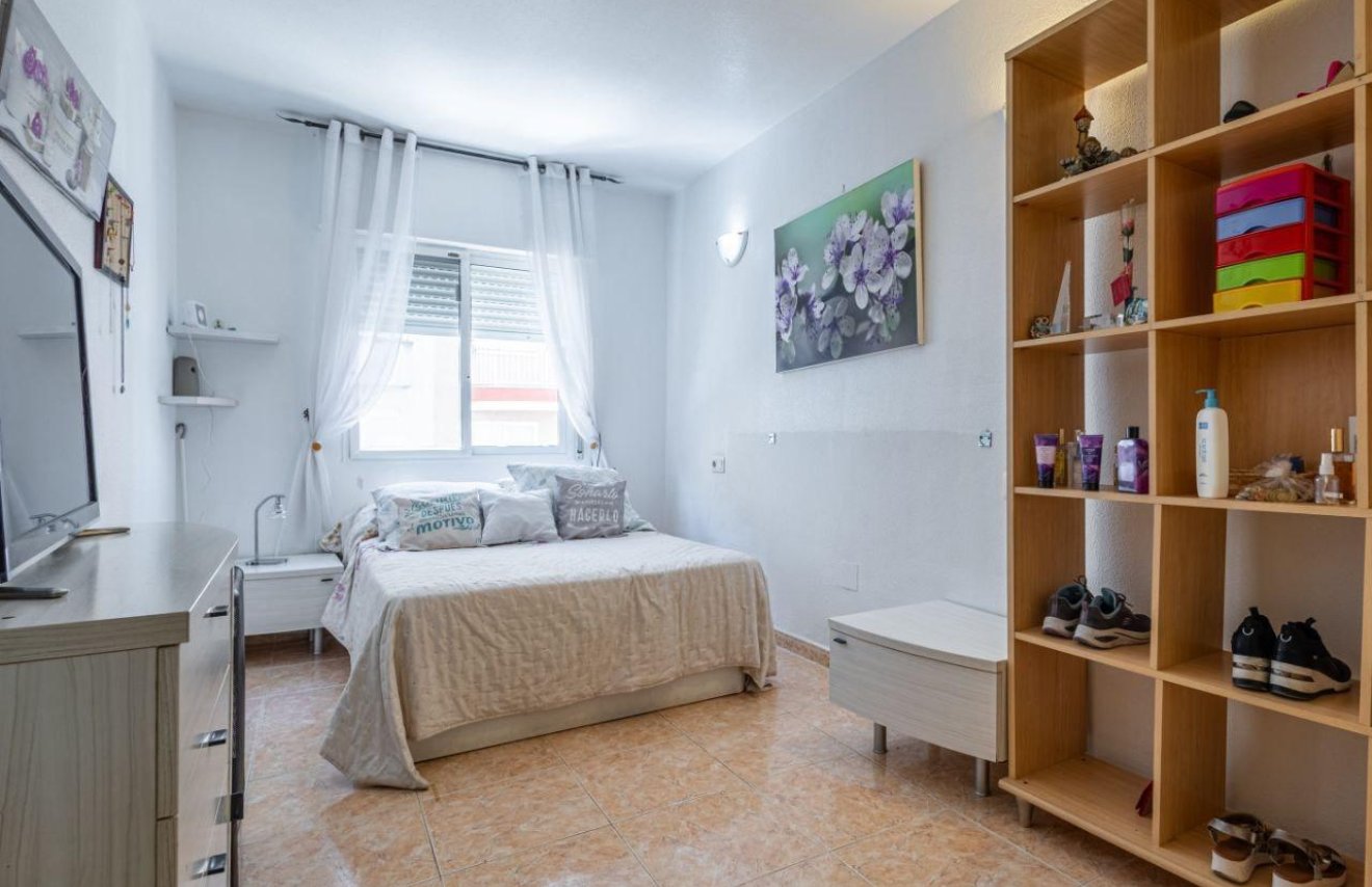 Revente - Apartamento - Torrevieja - Centro