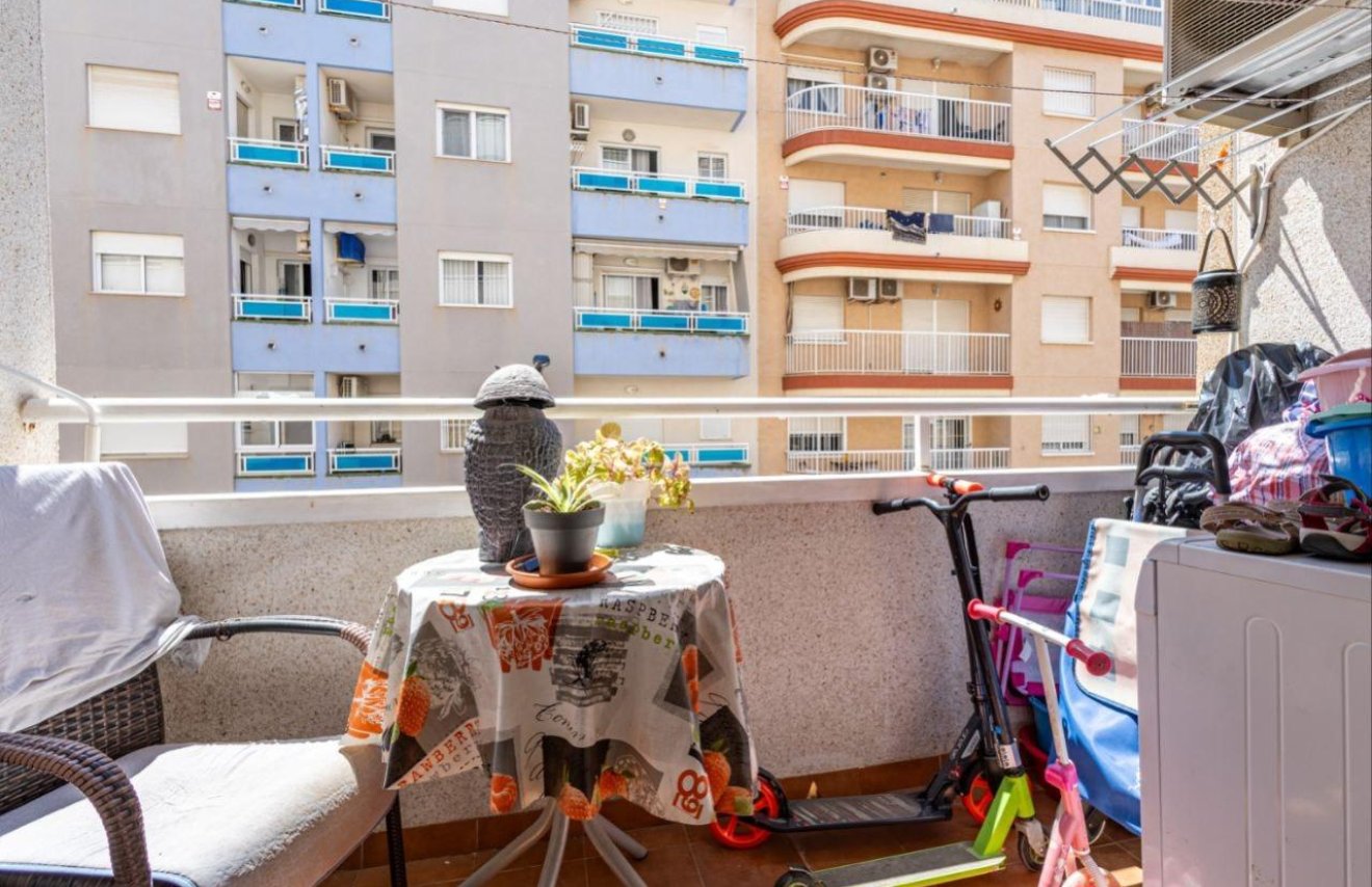 Revente - Apartamento - Torrevieja - Centro
