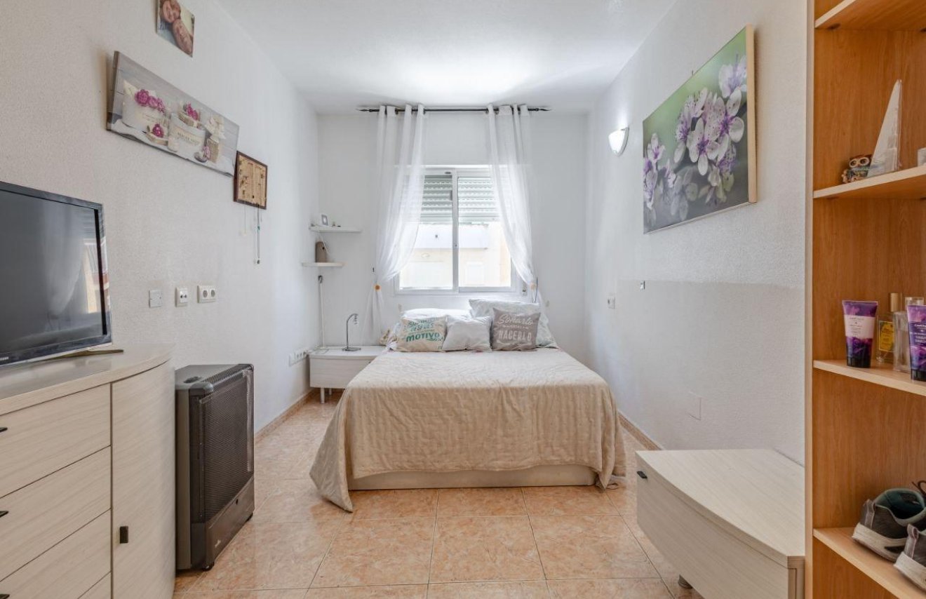 Revente - Apartamento - Torrevieja - Centro