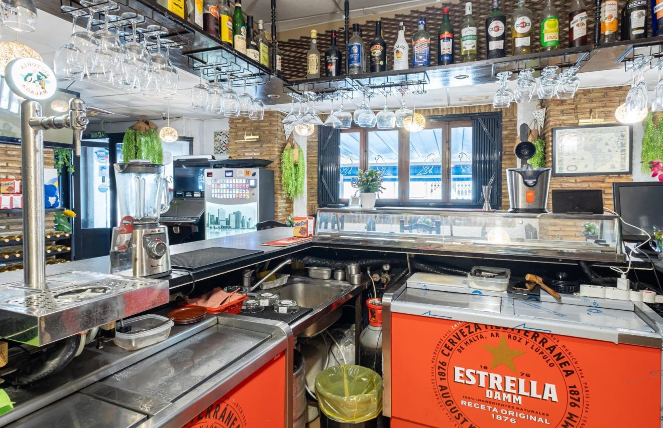 Revente - Negocio - Torrevieja - Estacion de autobuses