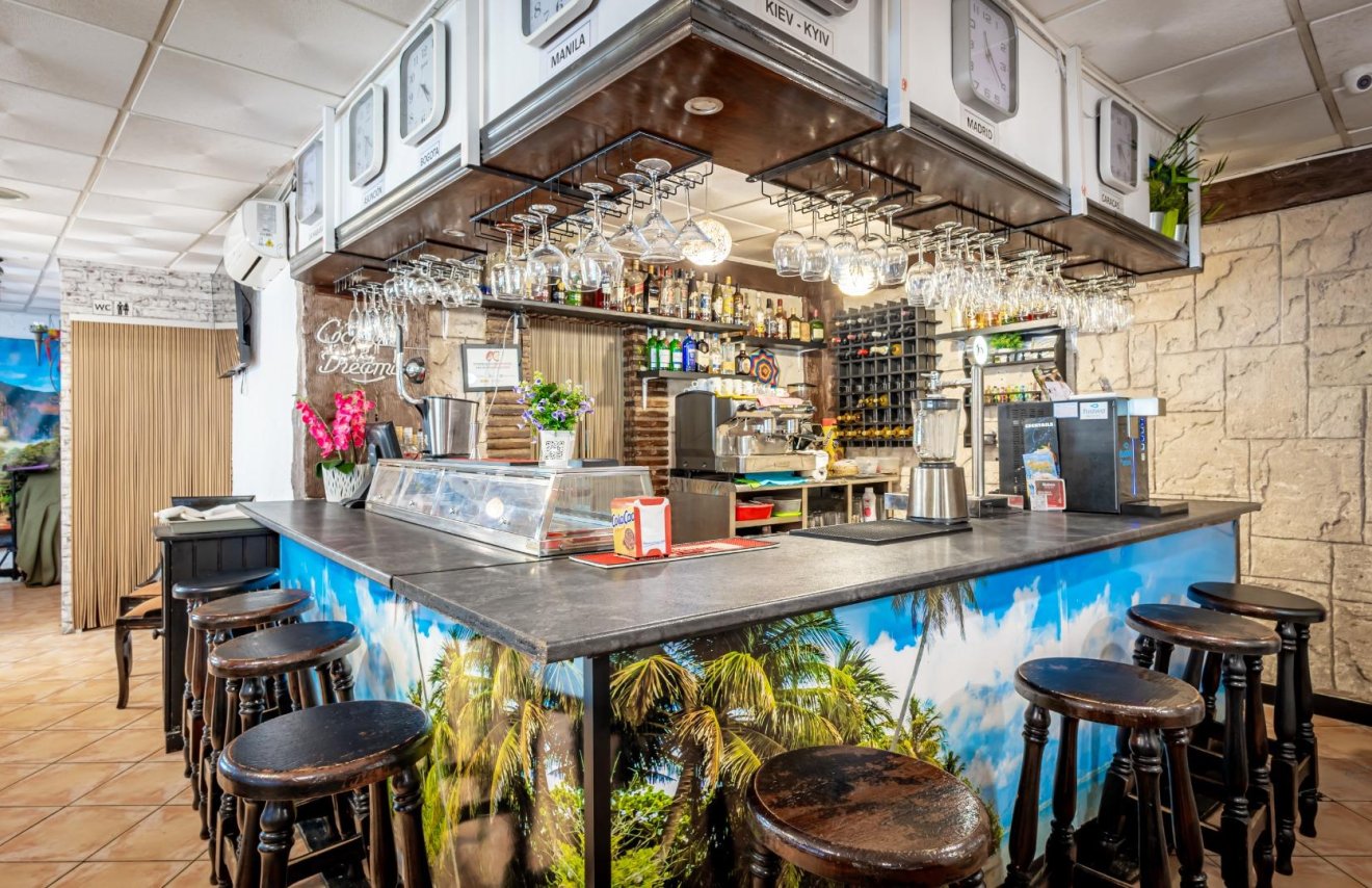 Revente - Negocio - Torrevieja - Estacion de autobuses