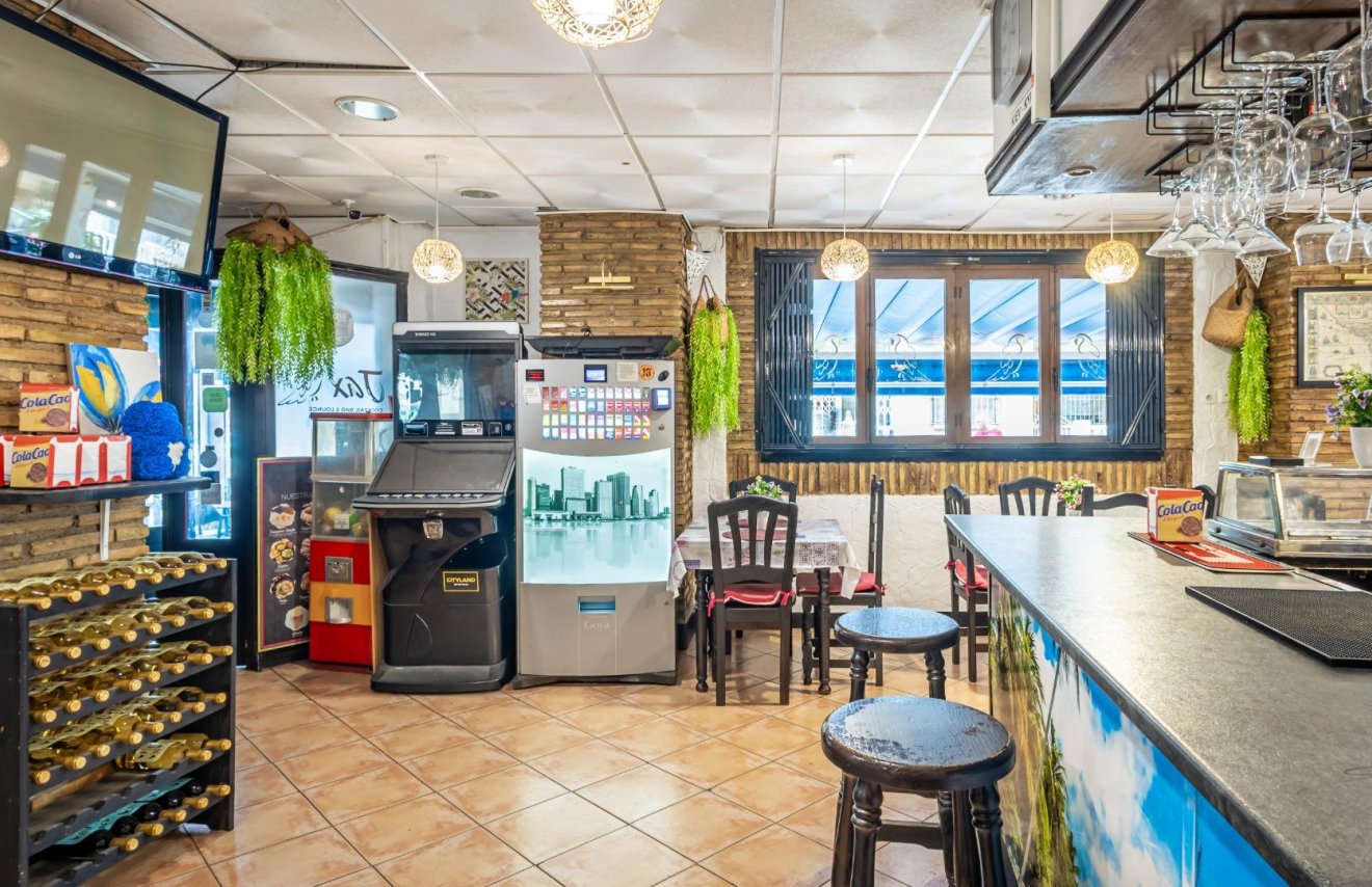 Revente - Negocio - Torrevieja - Estacion de autobuses