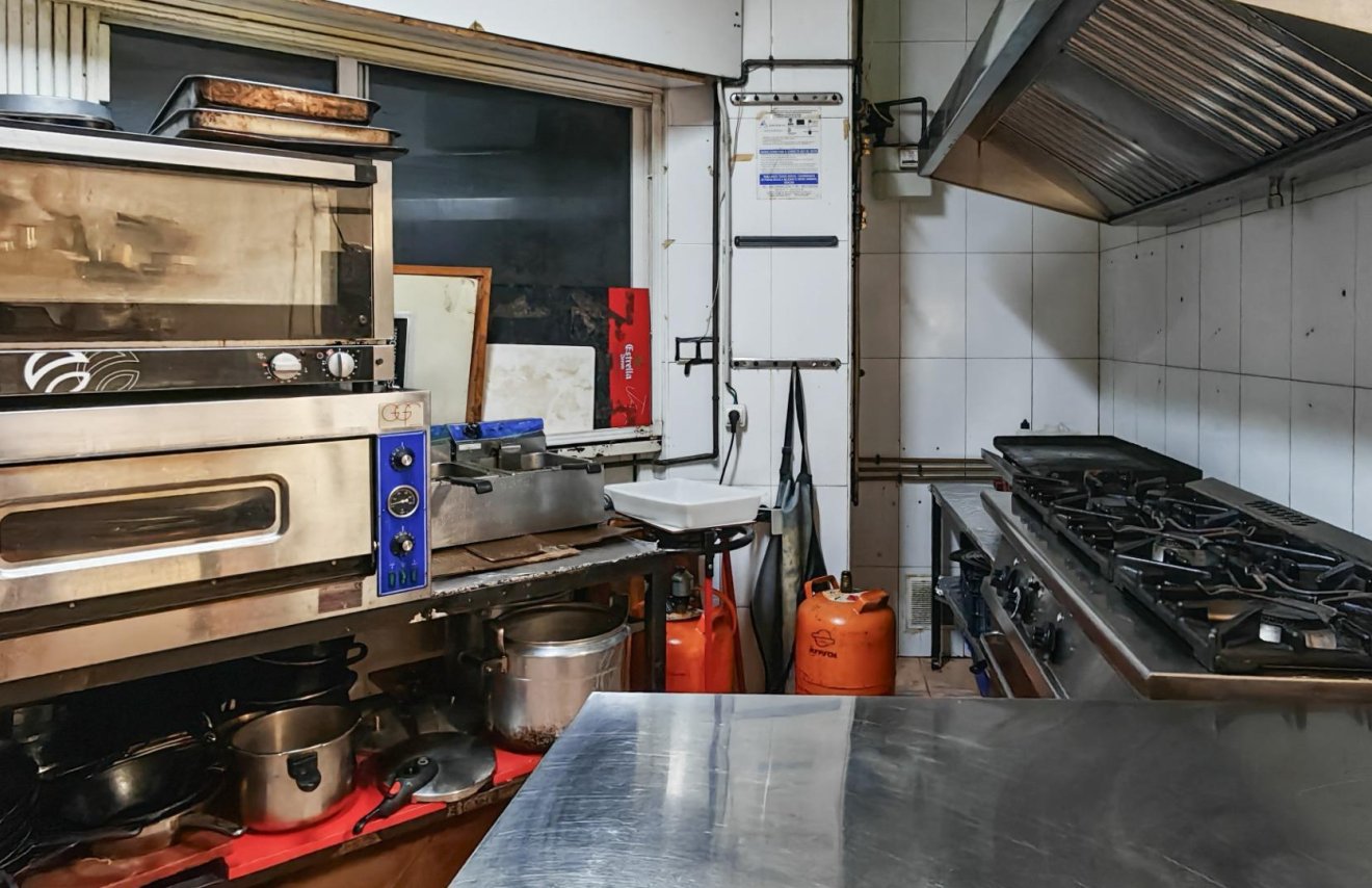 Revente - Negocio - Torrevieja - Estacion de autobuses