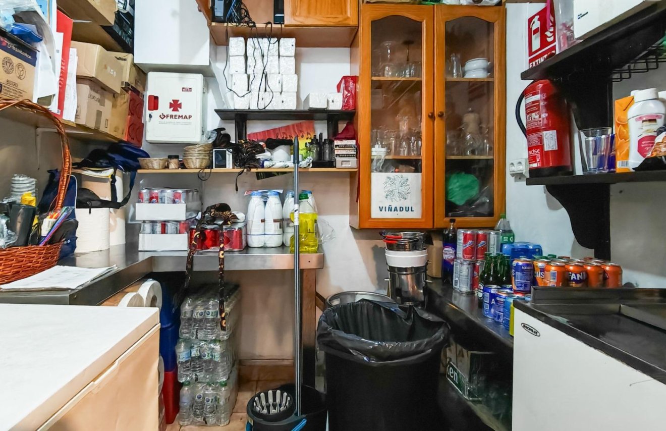 Revente - Negocio - Torrevieja - Estacion de autobuses