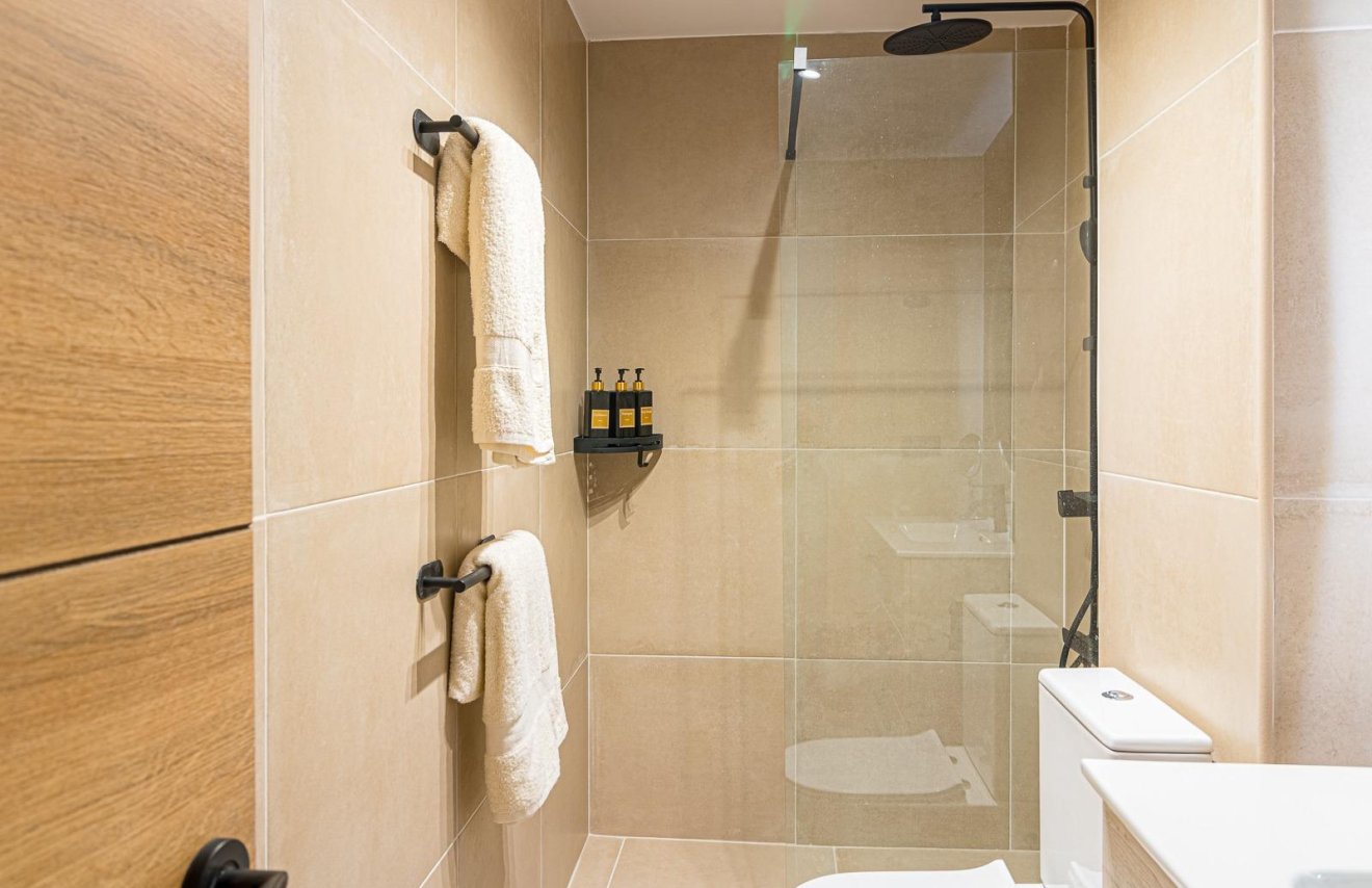 Resale - Apartamento - Torrevieja - Acequion