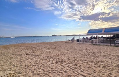 Resale - Apartamento - Torrevieja - Acequion