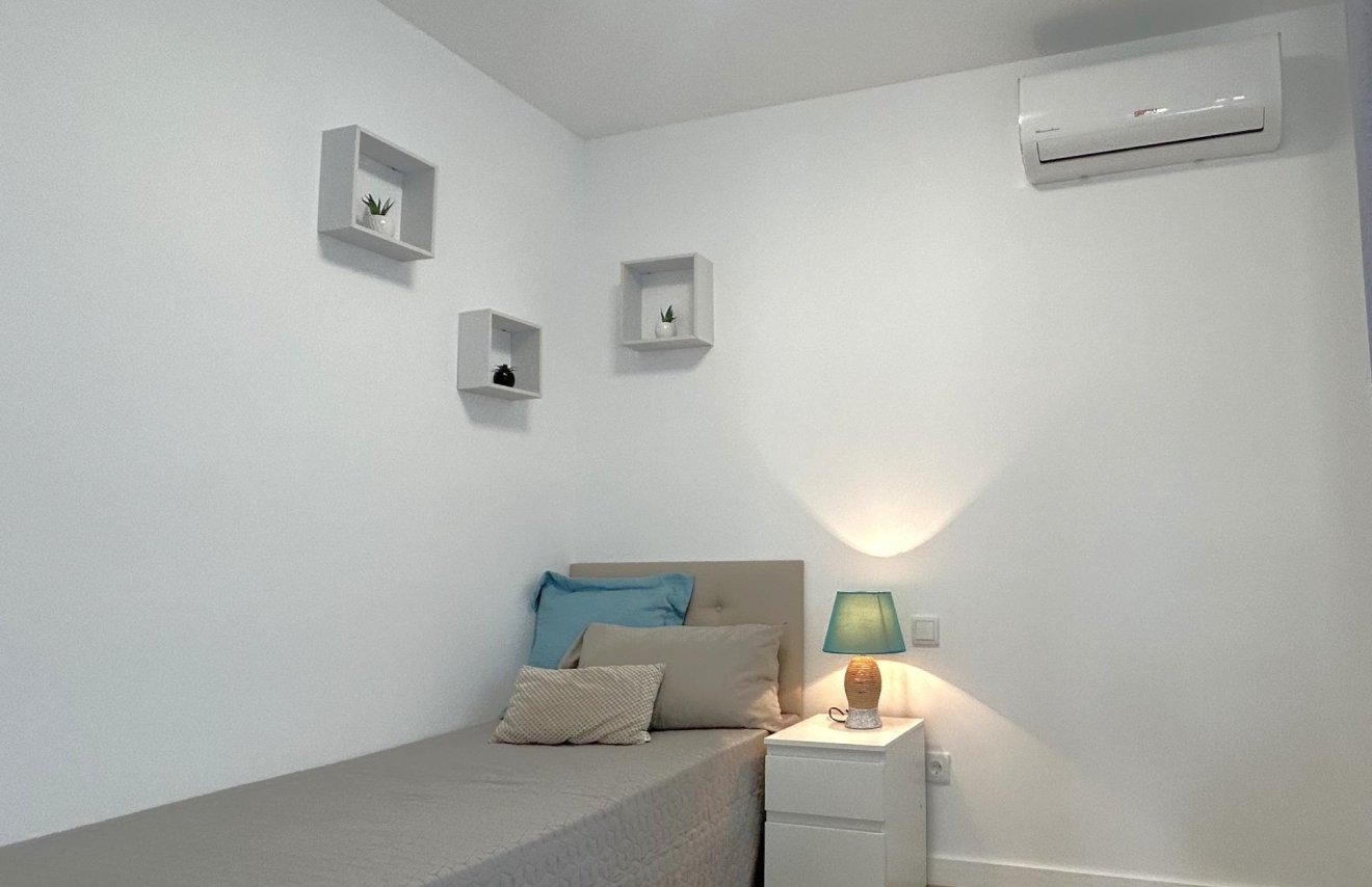 Reventa - Bungalow Planta Baja - Torrevieja - El chaparral