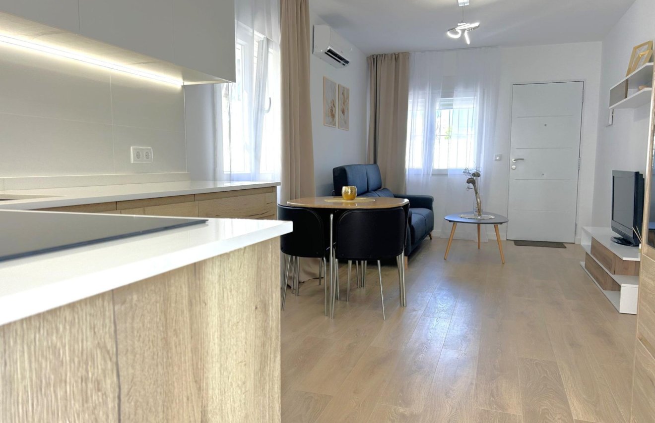 Reventa - Bungalow Planta Baja - Torrevieja - El chaparral