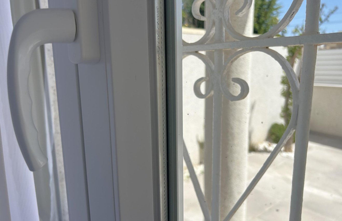 Reventa - Bungalow Planta Baja - Torrevieja - El chaparral